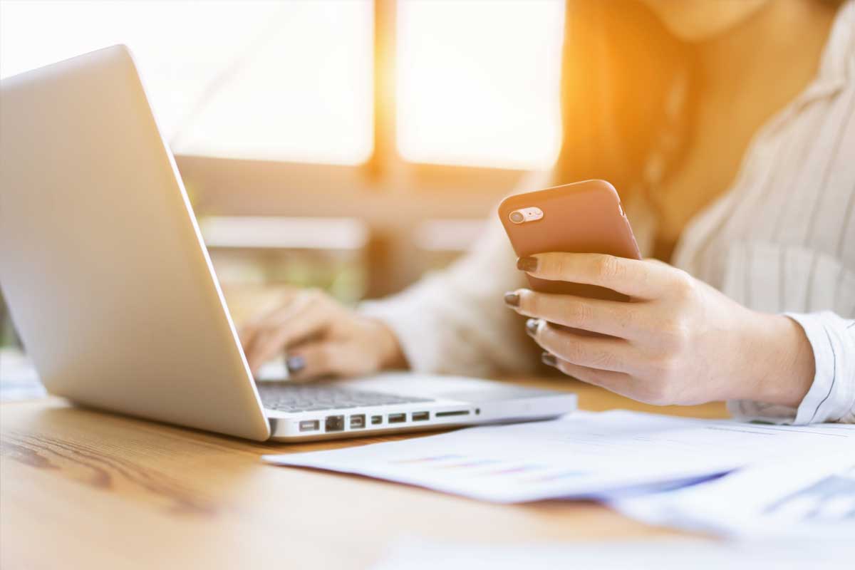 contact-by-computer-and-phone